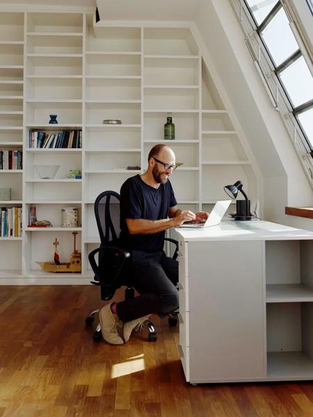 man-sitting-at-desk